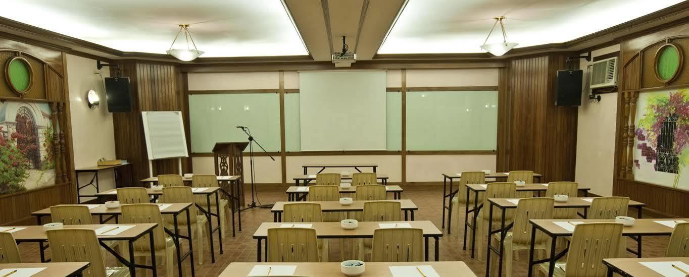 Pinoy Pamilya Hotel Pasay Extérieur photo